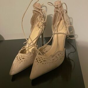 ALDO SHOES BEIGE with straps the tie up the leg.   Cute heels.